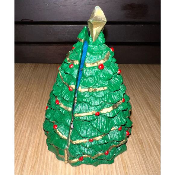 Vintage Christmas Tree Creche Made In Thailand Hinged Tree With Creche Inside - Picture 4 of 8